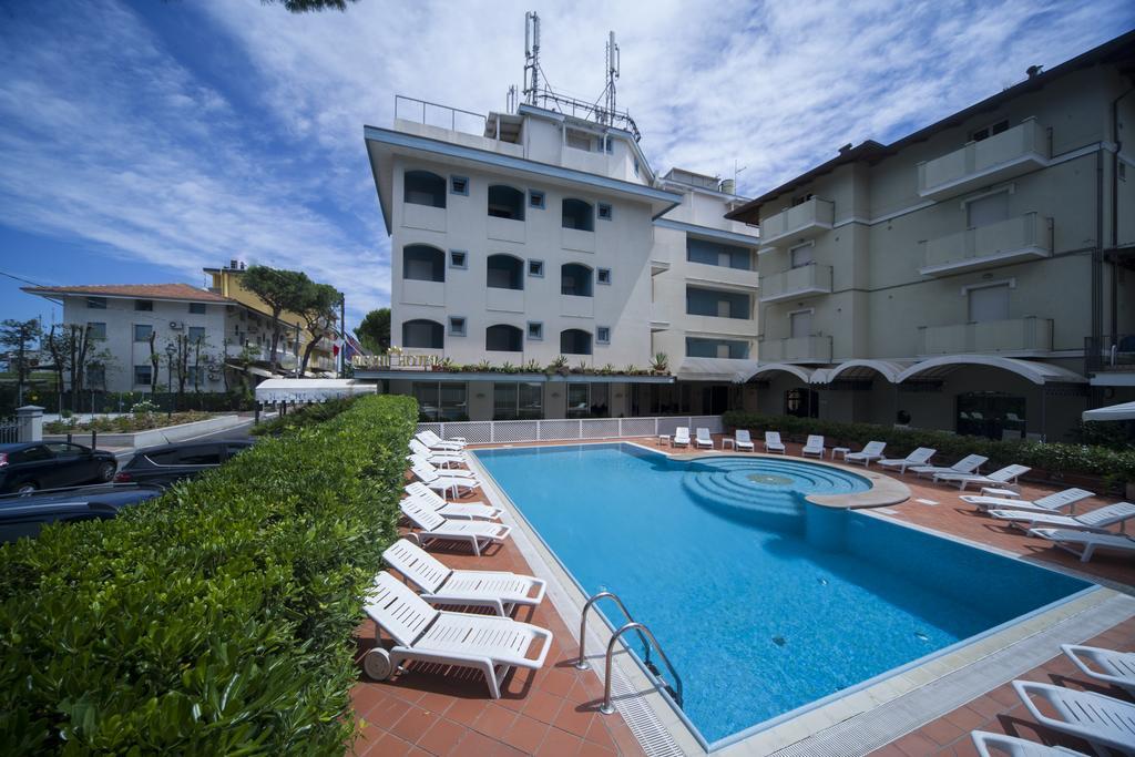 Hotel Ricchi Rimini Eksteriør bilde